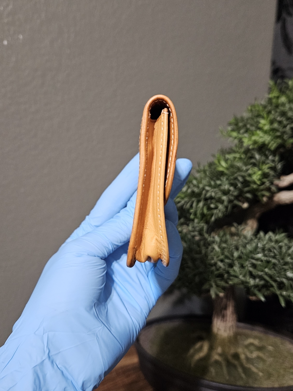 Authentic Gucci Vintage Leather Canvas Wallet - Picture 5 of 14